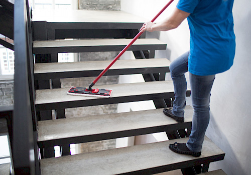 Ubbo Kruse, Objektservice, Gebäudereinigung, Innenreinigung, Reinigungskraft, Reinigungsservice, Reinigungsdienst