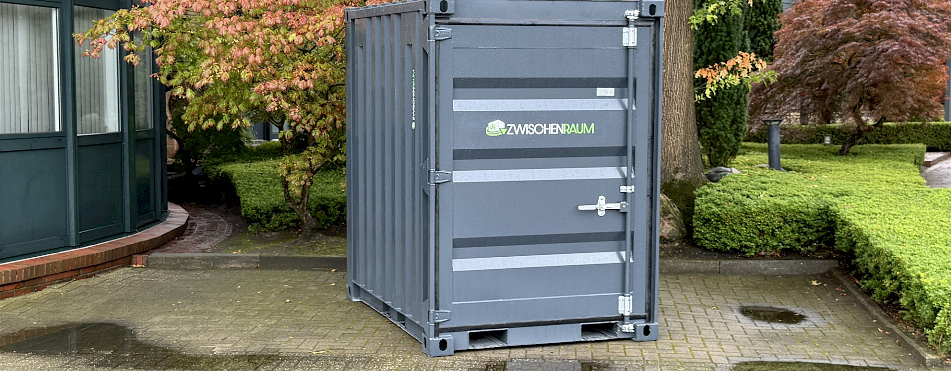 Mobiler Lagercontainer von ZWISCHENRAUM im Garten