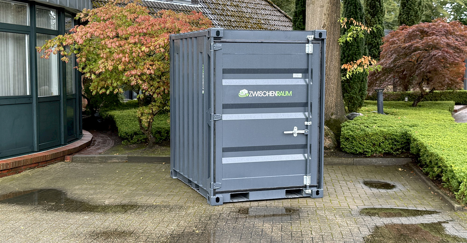 ZWISCHENRAUM – mobiler Lagercontainer am Aufstellort